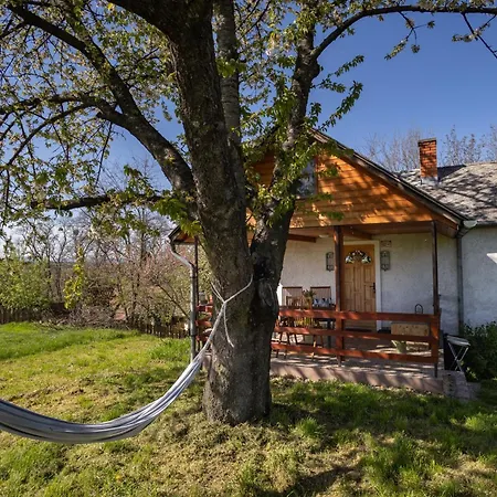 Holiday home Balatoni Preshaziko *